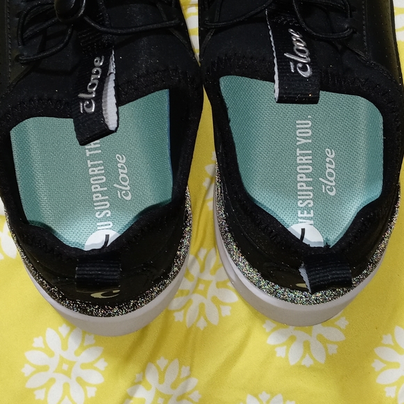 CLOVE Night Shift Core Collection Healthcare Sneakers Size  Various - Picture 7 of 9